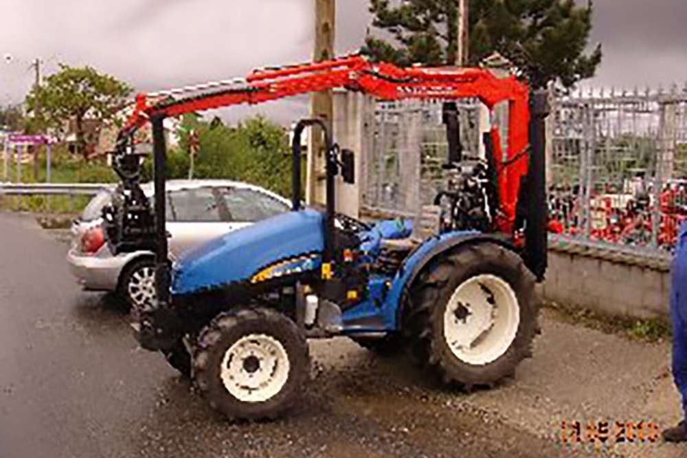 Mini grúa para tractor