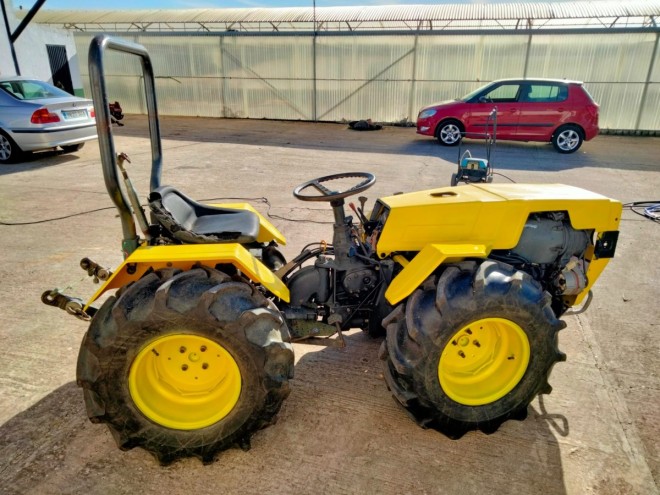 SE VENDE TRACTOR PASCUALI 980 ED