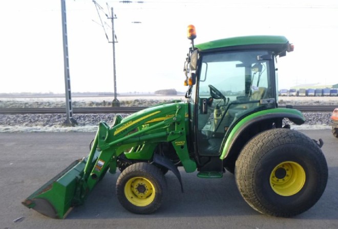 2003 John Deere 4720