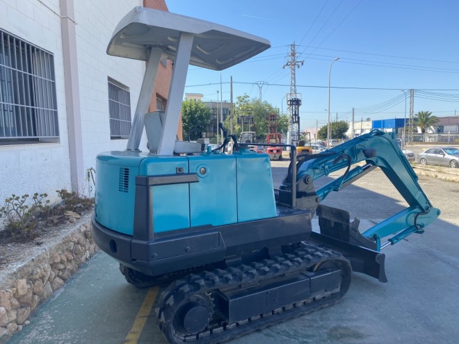 MINI EXCAVADORA  2.500KG  Desconocida