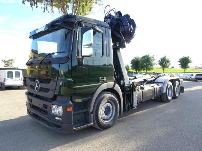 MERCEDES BENZ ACTROS 2543 GRUA + GANCHO Mercedes