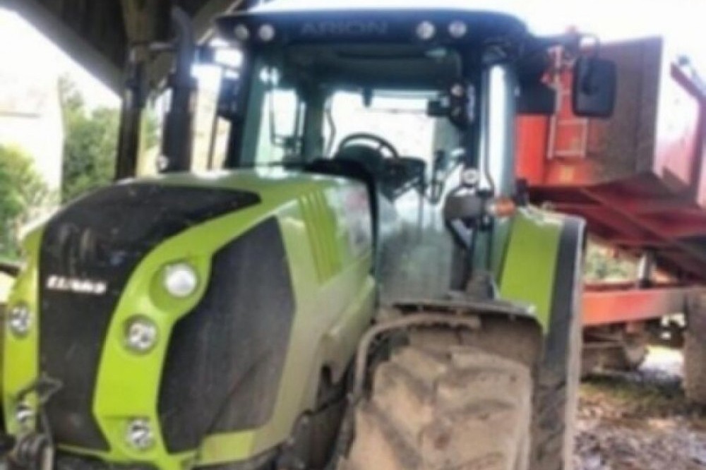 CLAAS ARION 620 CMATIC Claas