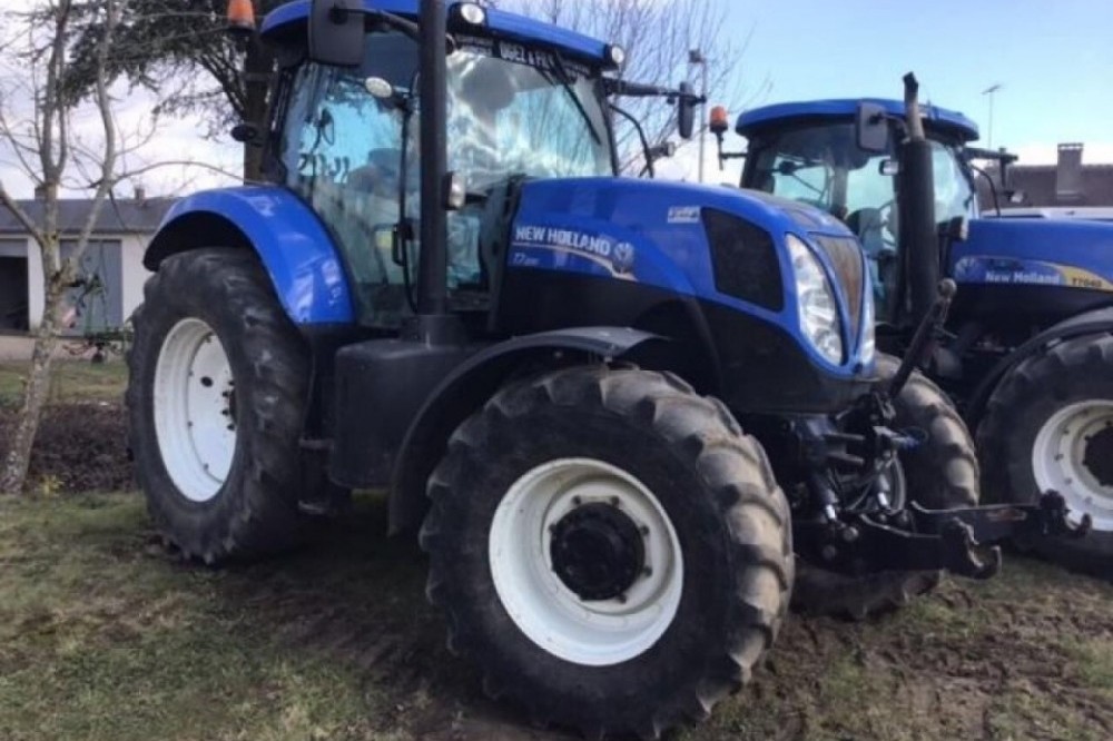 NEW HOLLAND t7.200 New holland