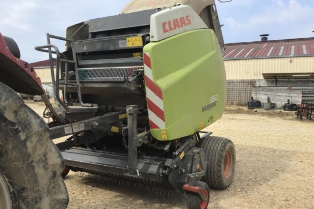 CLAAS variant 360 pro