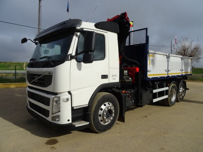 VOLVO FM 370-CAMIONES GRUAS