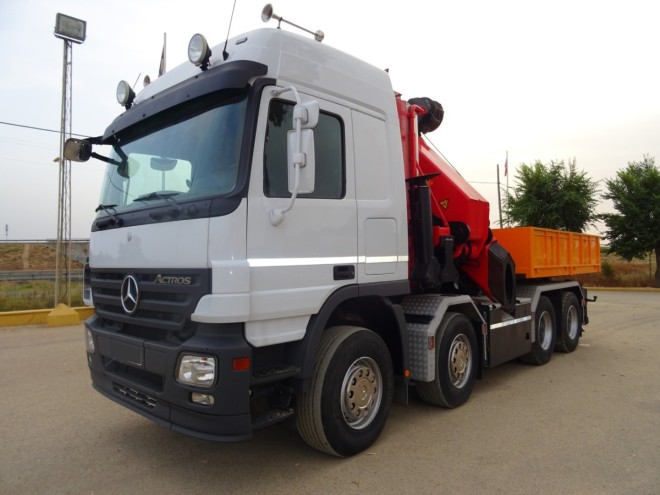 MERCEDES ACTROS 41 51 V8-TRACTORA GRUA