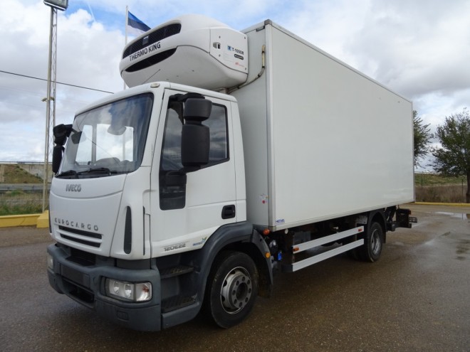 IVECO EUROCARGO 120E-12 TN 220V.-FRIGORIFICO Iveco