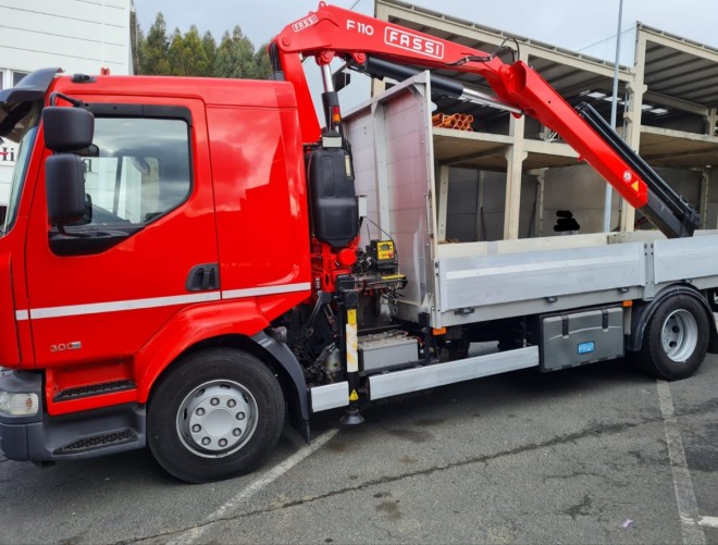 RENAULT MIDLUM 300 DXI FASSI 110 A 24 Renault