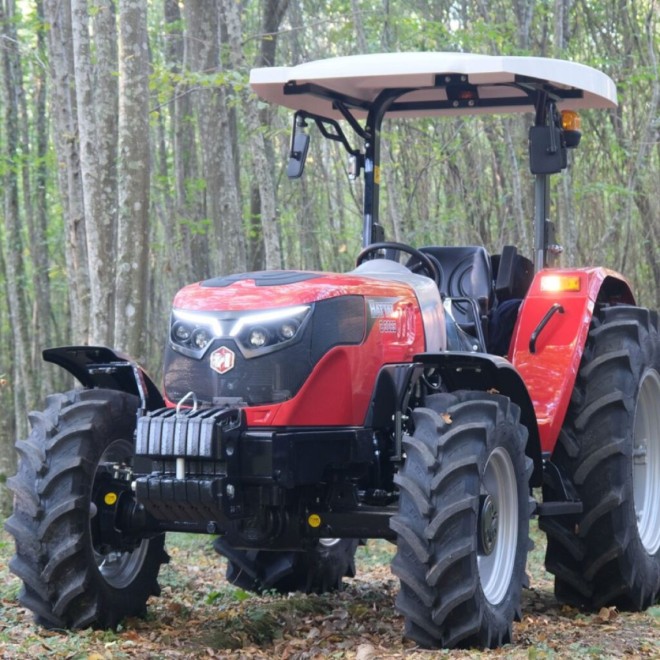 Tractor Hattat Compacto C3000 58 a 75 CV