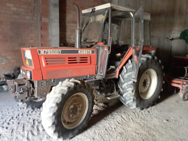 Tractor Kubota M7950DT en Córdoba