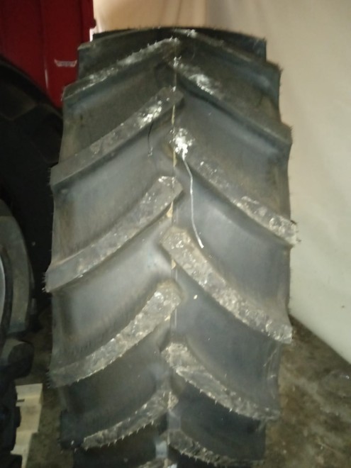 650/65R38 Mitas