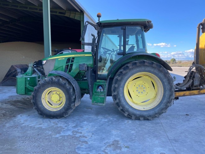 (PARTICULAR) TRACTOR JOHN DEERE 6115 MC