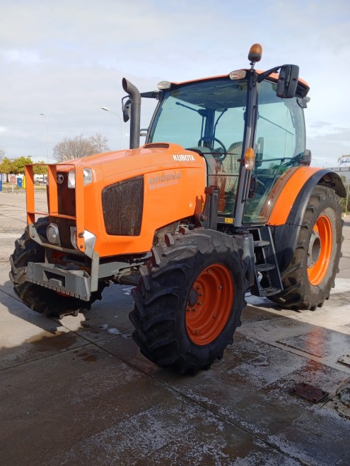 TRACTOR KUBOTA M110 GX Kubota