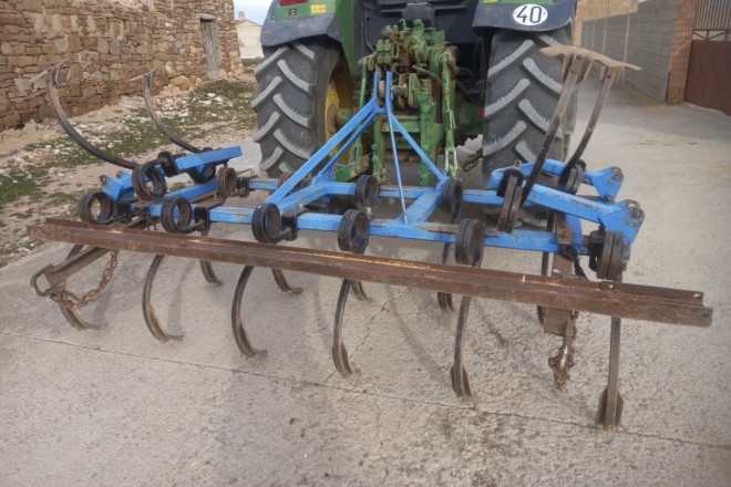 Cultivador 15 brazos plegable