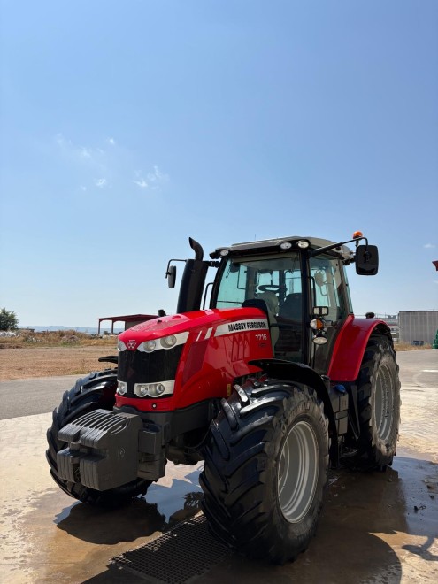 TRACTOR MASSEY FERGUSON 7716 DYNA 6