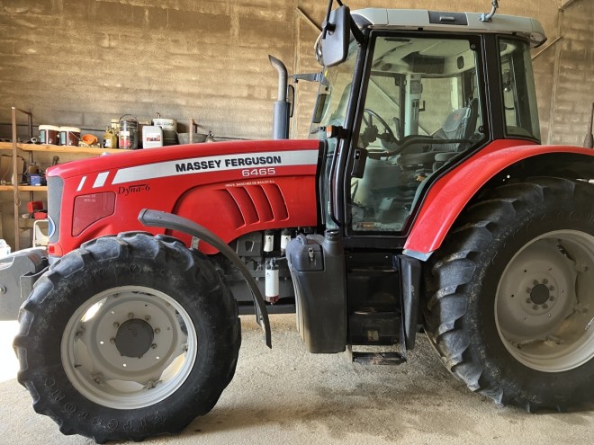 Se vende tractor Massey Ferguson 6465 Dyna 6