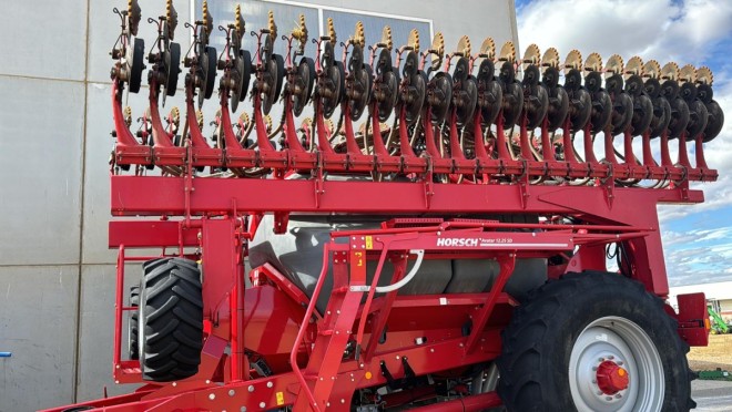 SEMBRADORA HORSCH AVATAR 12.25 SD