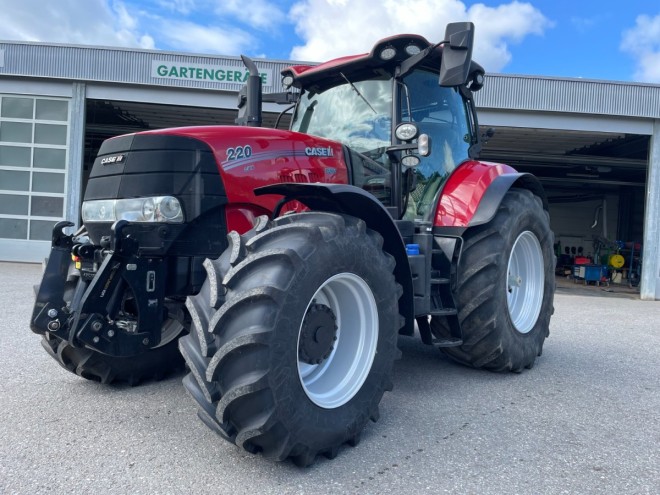 Case IH Puma 220 CVX