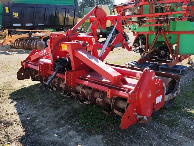 Fresa rotovator Howard