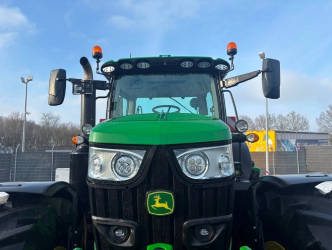 John Deere 6R 185 John deere